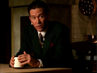 Timothy Hutton as Archie Goodwin in DISGUISE FOR MURDER